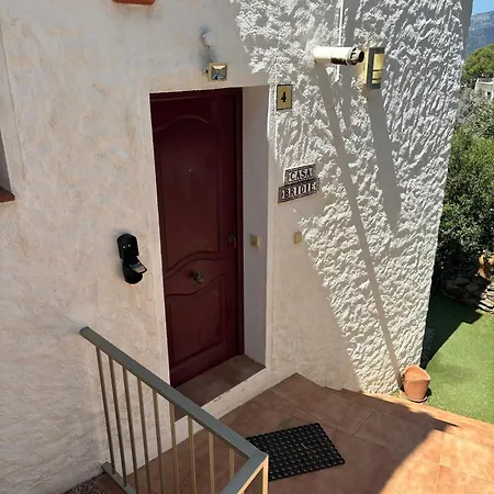Holiday home Maison Vacances Avec Piscine *