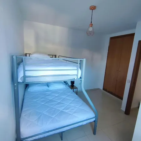 Holiday home Maison Vacances Avec Piscine Roses