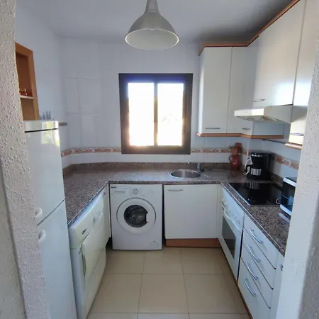 Holiday home Maison Vacances Avec Piscine Roses